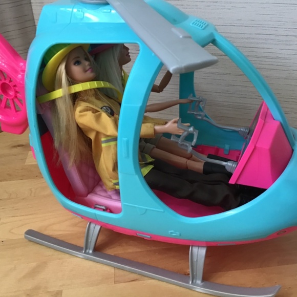 Barbie Helicopter and Dolls - Picture 6 of 10